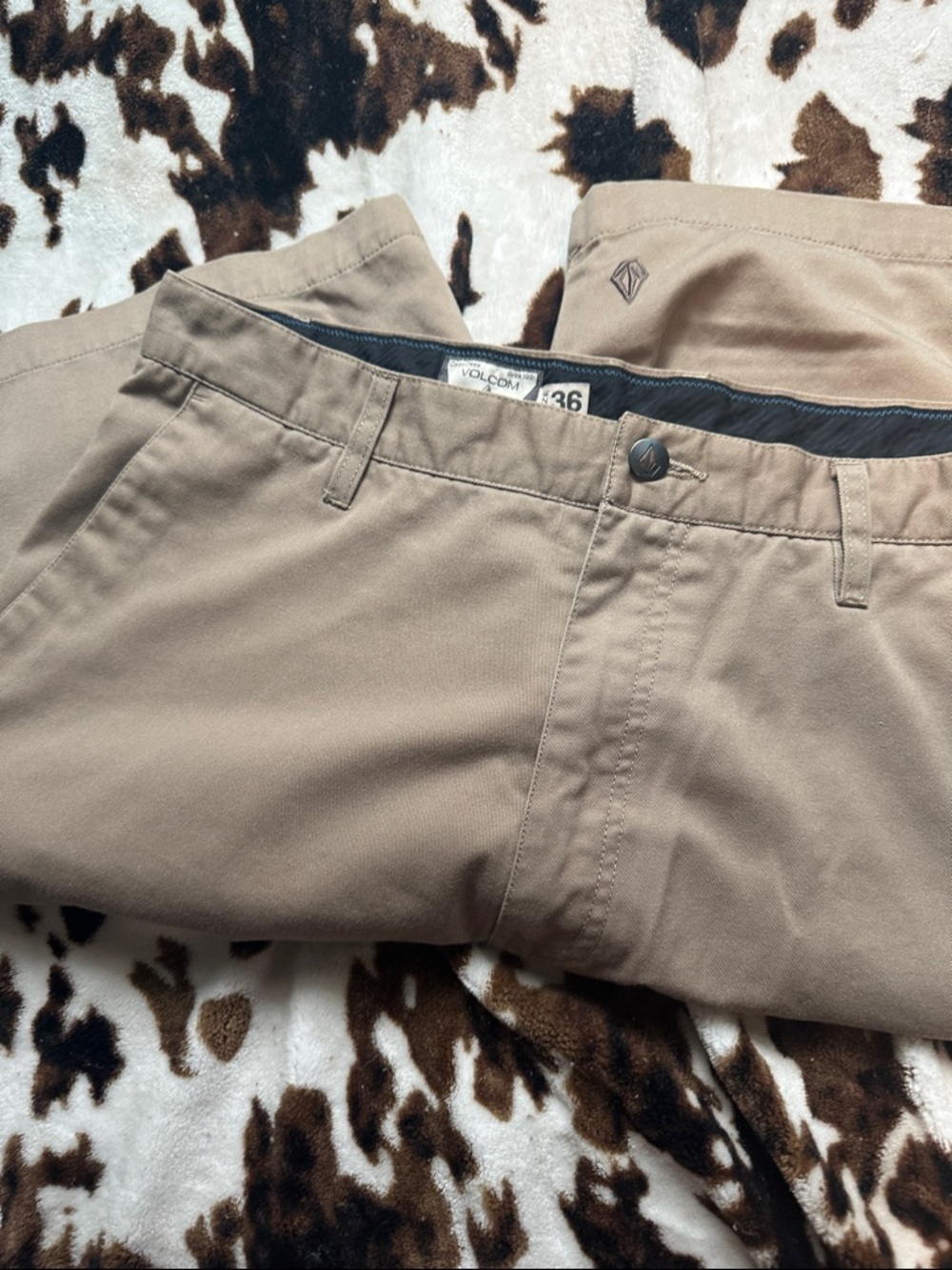 Volcom Men's Chino Pants - Khaki Brown